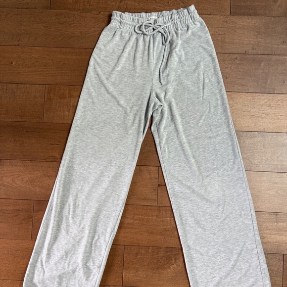 Wilfred Free Lounge Set - Picture 4 of 8